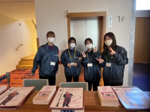 9B7C409A-18E3-430E-BA78-D97F18F423DF_0